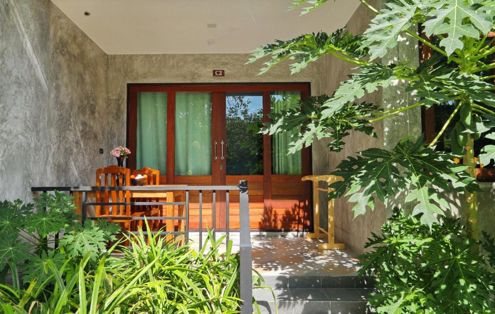 The Zohan Resort & Travel Agency Wok Tum Экстерьер фото