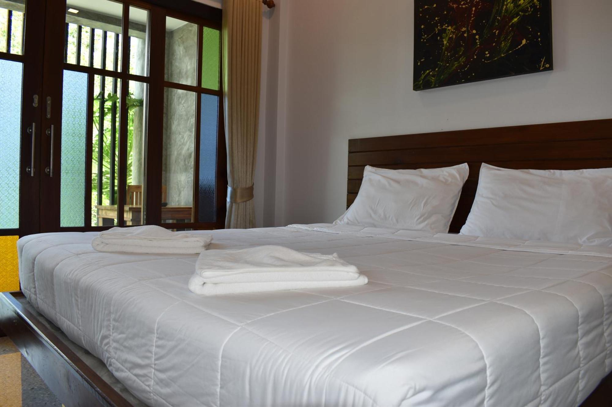 The Zohan Resort & Travel Agency Wok Tum Экстерьер фото